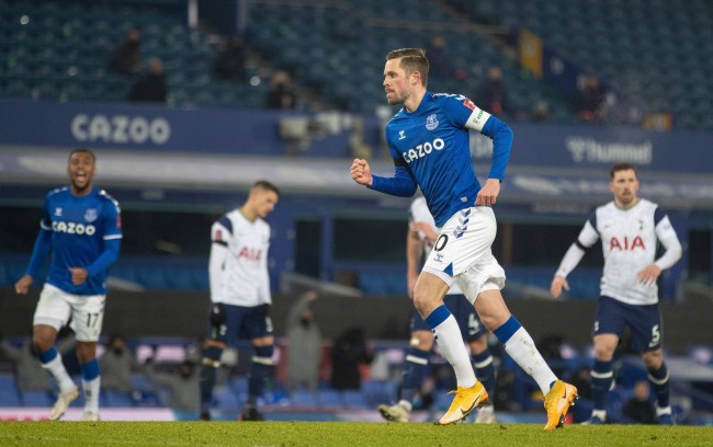 而世俱杯正 而世俱杯正