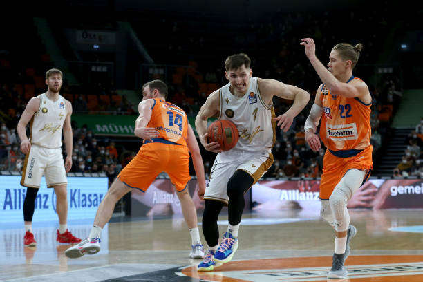 唯一真核 唯一真核